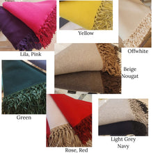 Lade das Bild in den Galerie-Viewer, CASHMERE Fransentuch in vielen Farben