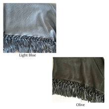 Lade das Bild in den Galerie-Viewer, CASHMERE Fransentuch in vielen Farben