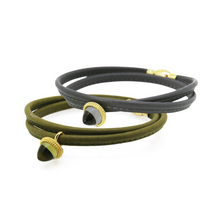 Lade das Bild in den Galerie-Viewer, H. HEINZENDORFF Lederarmband kleine Eichel H1459