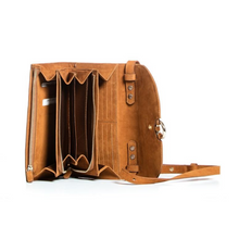 Lade das Bild in den Galerie-Viewer, ELLABEE Portemonnaietasche Mia Cognac