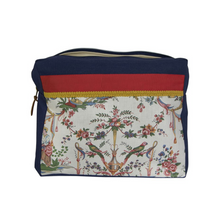Lade das Bild in den Galerie-Viewer, CARLITOS Kulturtasche Toile