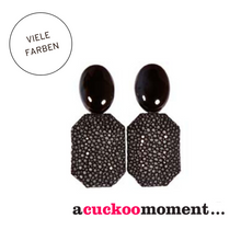 Lade das Bild in den Galerie-Viewer, A CUCKOO MOMENT Grace Onix