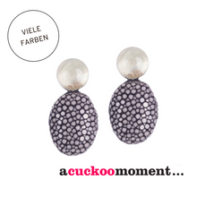 Lade das Bild in den Galerie-Viewer, A CUCKOO MOMENT Lizzy Perlmutt