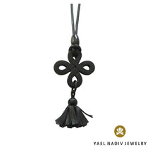 Lade das Bild in den Galerie-Viewer, YAEL NADIV Hornkette black