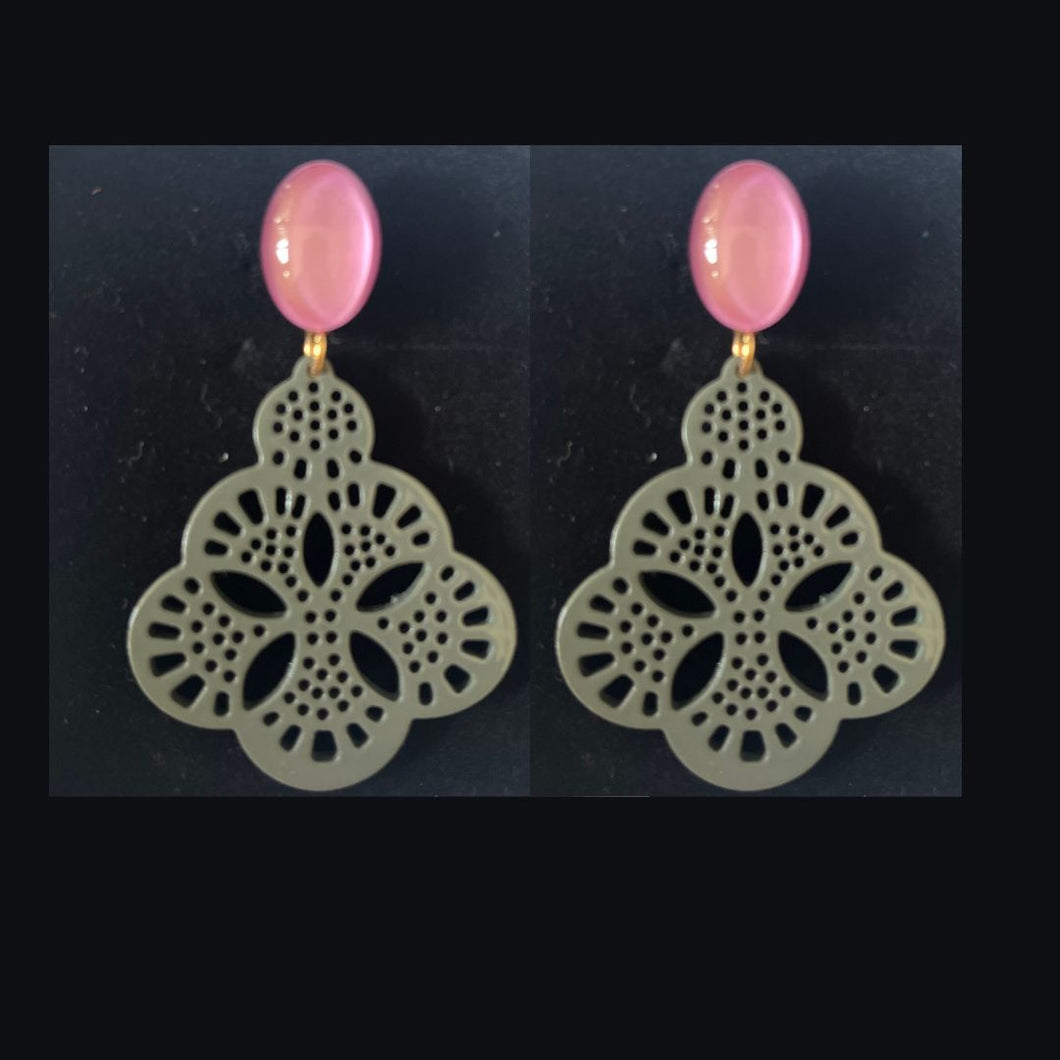 Hornohrringe -22- Laser Cut grau mit roséfarbigem Stecker