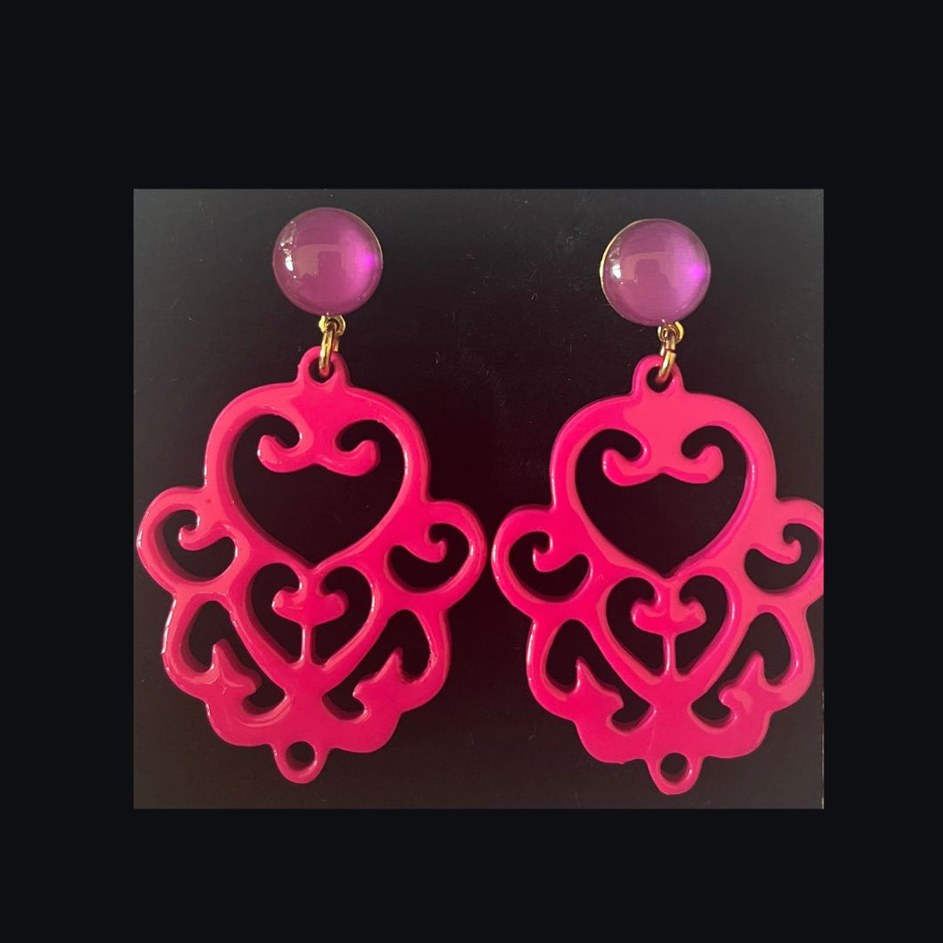 Hornohrringe -30- Laser Cut pink mit fuchsiafarbigem Stecker