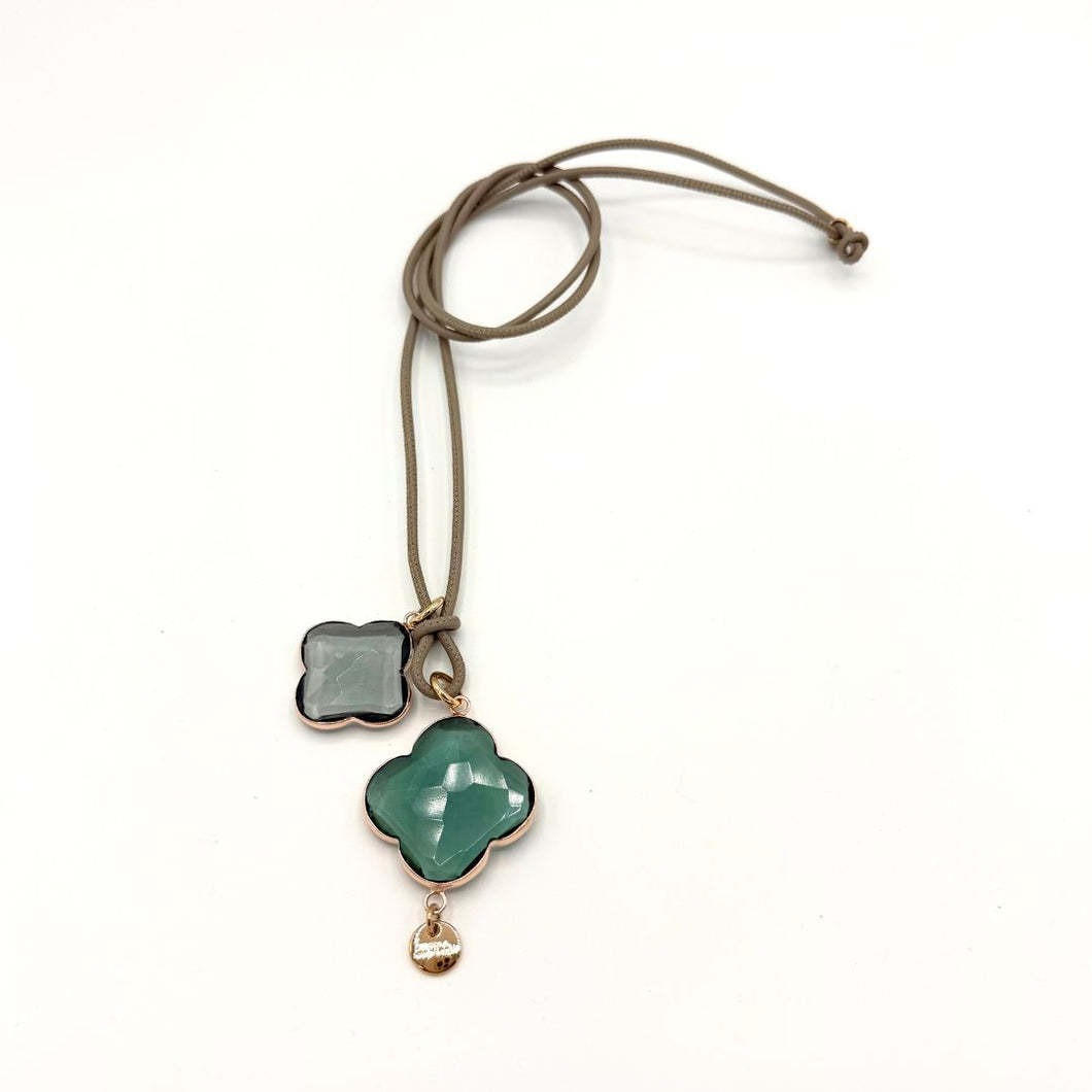 NICOLA HINRICHSEN Kette Rena beige