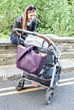 Lade das Bild in den Galerie-Viewer, ELLABEE Mary Poppins dark purple (mit und ohne Wickeltasche)

