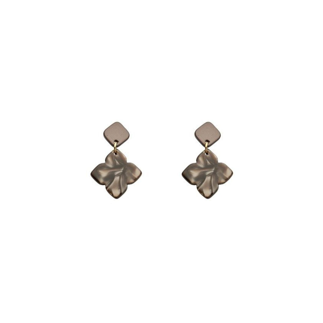 Ohrstecker little Flower Acryl greige