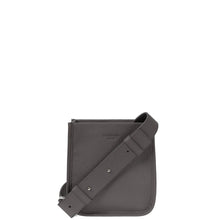 Lade das Bild in den Galerie-Viewer, CHI CHI FAN Carry Bag S
